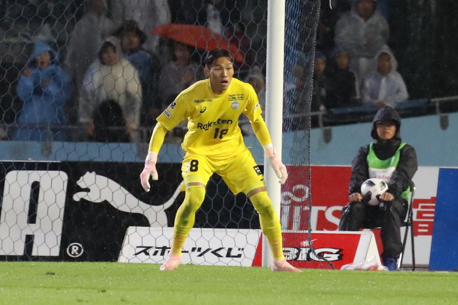 神戸時代のGKキム・スンギュ【写真：Football ZONE web】