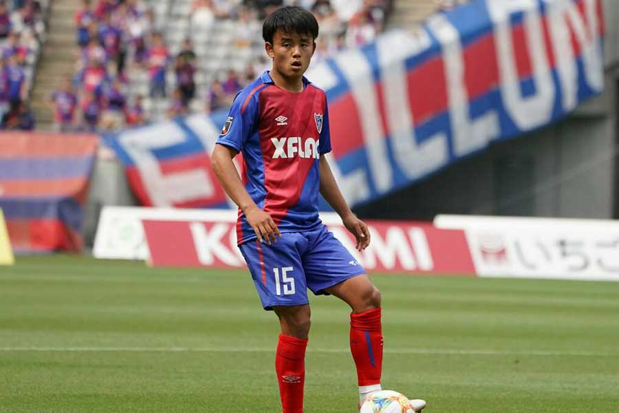 MF久保建英がレアル・マドリードへ移籍してから得点力は低下した【写真：高橋学】