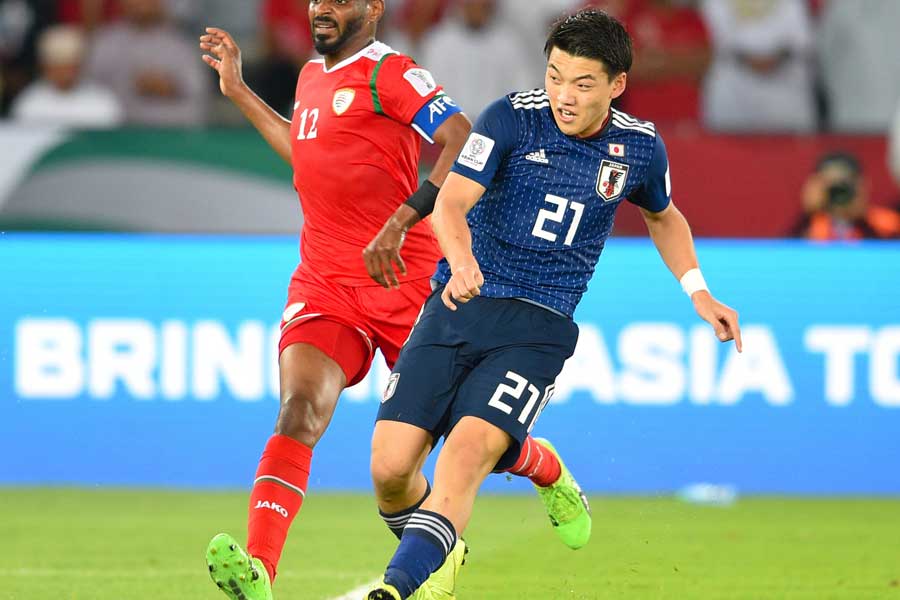 日本代表MF堂安(右)【写真:ⒸAFC】