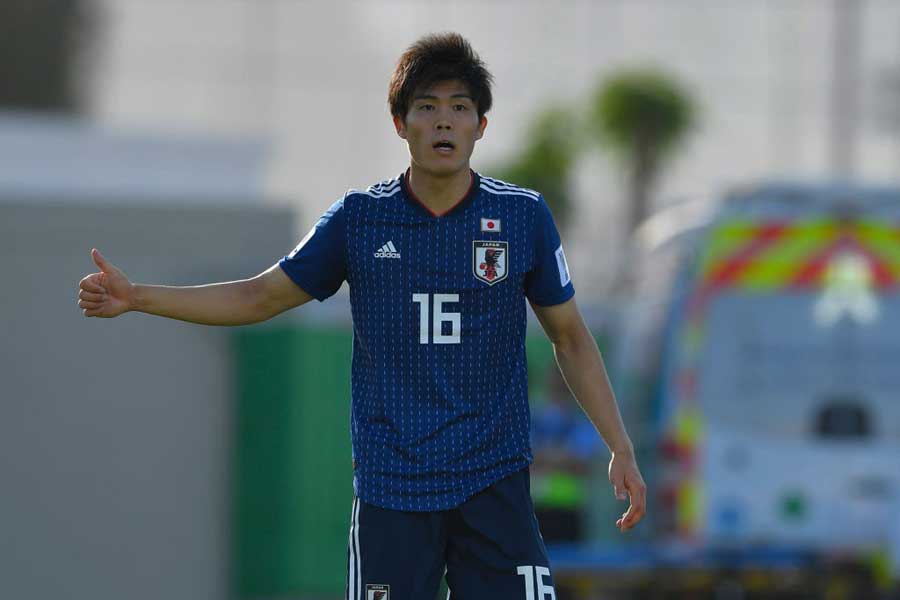 アジアカップで奮闘する日本代表DF冨安【写真：Getty Images】