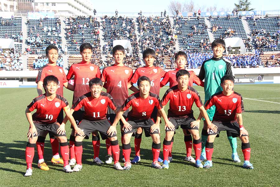 最高成績を更新した徳島市立高校の選手たち【写真：Football ZONE web】