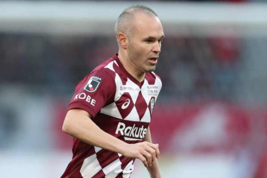 https://www.football-zone.net/wp-content/uploads/2020/01/20200124_-iniesta_takahashi.jpg