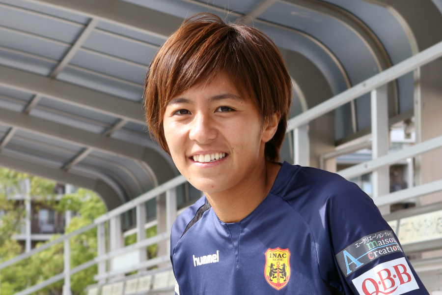 INAC神戸レオネッサのFW岩渕真奈【写真：Football ZONE web】