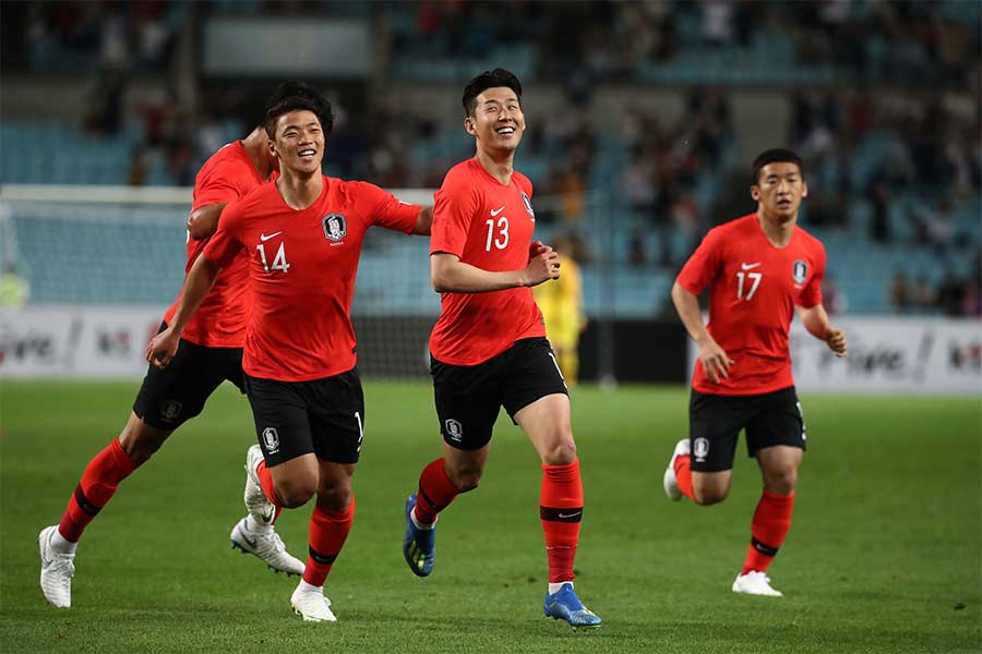 韓国代表の新ユニフォームと共に過去のユニフォームにも注目だ【写真：Getty Images】