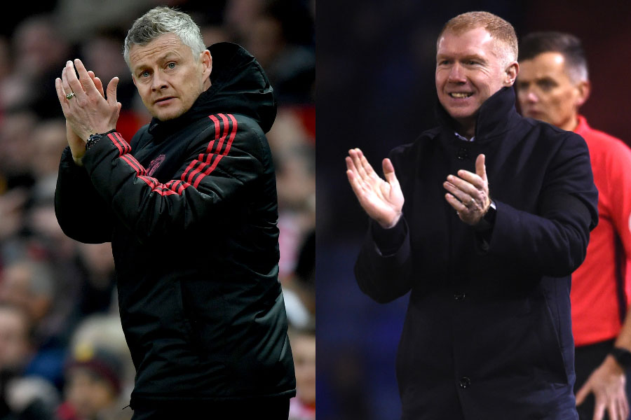 (左から)マンチェスター・ユナイテッドのスールシャール監督、スコールズ氏【写真:Getty Images】