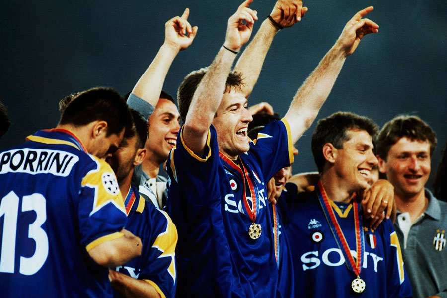 1996年、アヤックスを破ってCLを制覇したユベントス【写真：Getty Images】