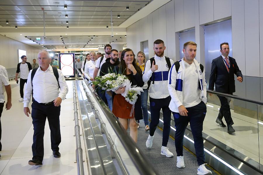 移動時に航空機を利用する選手たち【写真:Getty Images】