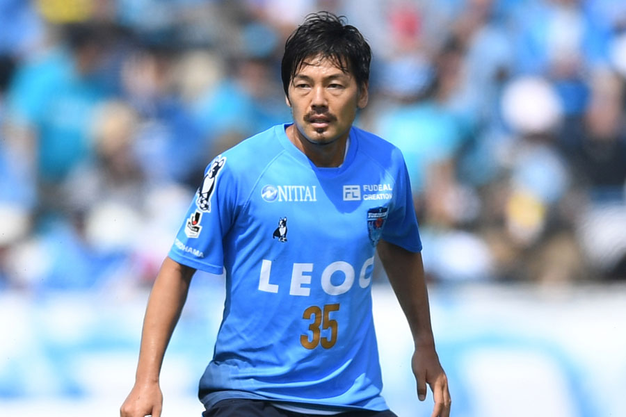 現在はJ2の横浜FCでプレーするMF松井大輔【写真：Getty Images】