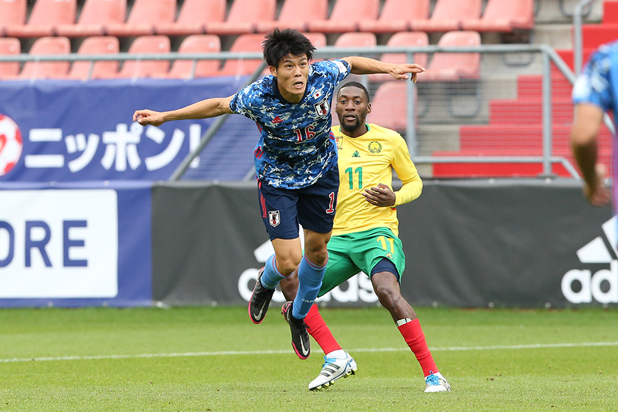 カメルーン戦にスタメン出場となったDF冨安健洋【写真：ⓒJFA】