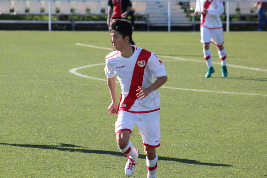 ラージョ・バジェカーノ時代の吉村祐哉【写真：Rayo Vallecano】