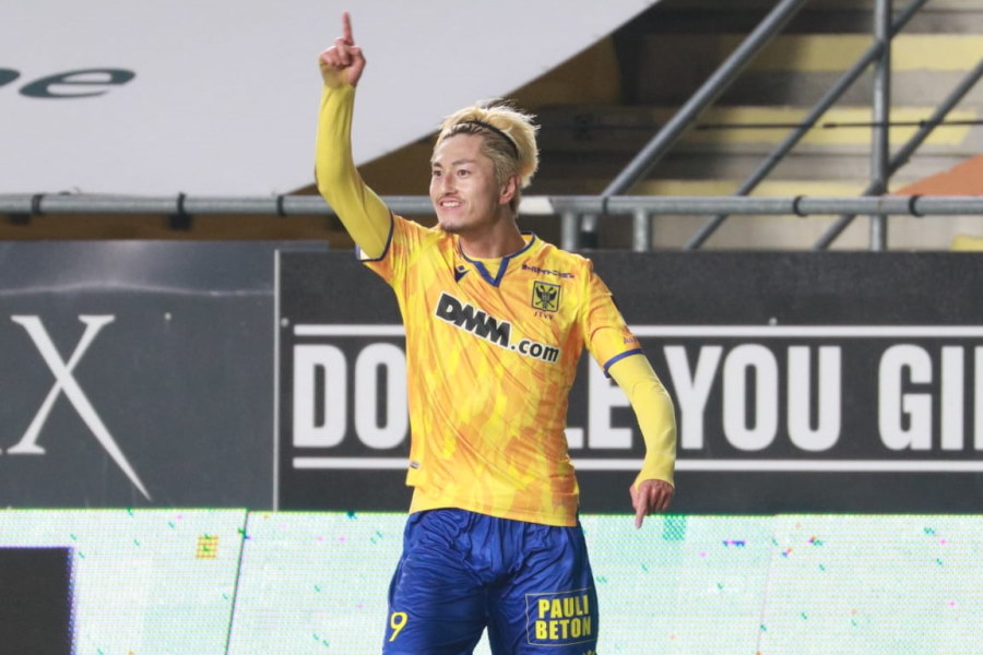 3試合連続ゴールを決めたシント＝トロイデンFW鈴木優磨【写真提供：STVV】