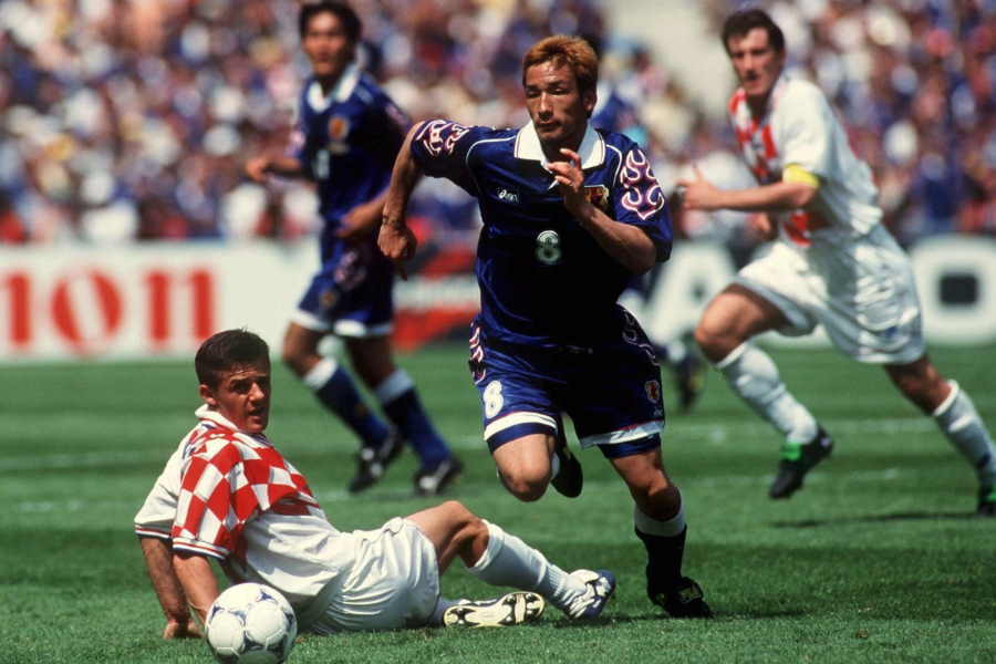 中田英寿は1998年W杯で日本のトップ下を担った【写真：Getty Images】