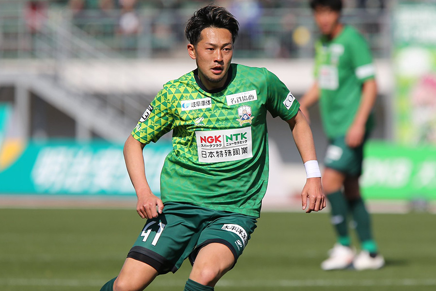 FC岐阜でプレーするFW吉濱遼平【写真：ⓒKaz Photography / FC GIFU】