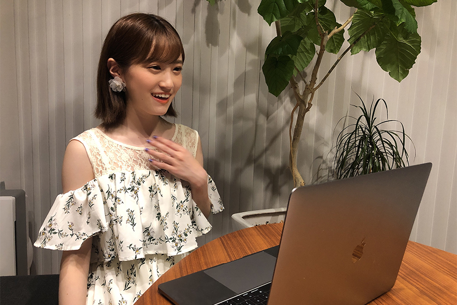 ビデオ会議アプリ「Zoom」での取材の様子【写真：(C)Mercury】