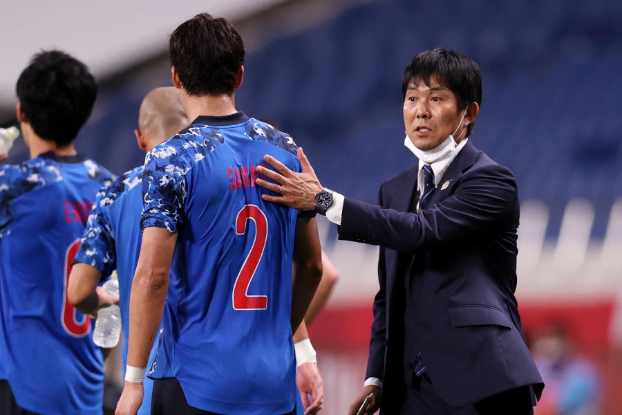 闘莉王氏が日本の采配の“問題点”指摘【写真：Getty Images】