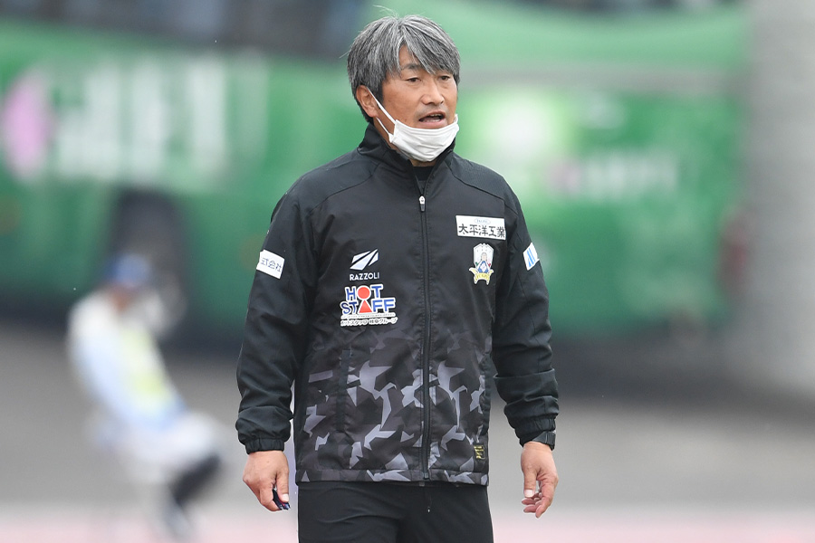 FC岐阜が安間貴義監督の退任を発表【写真：Getty Images】