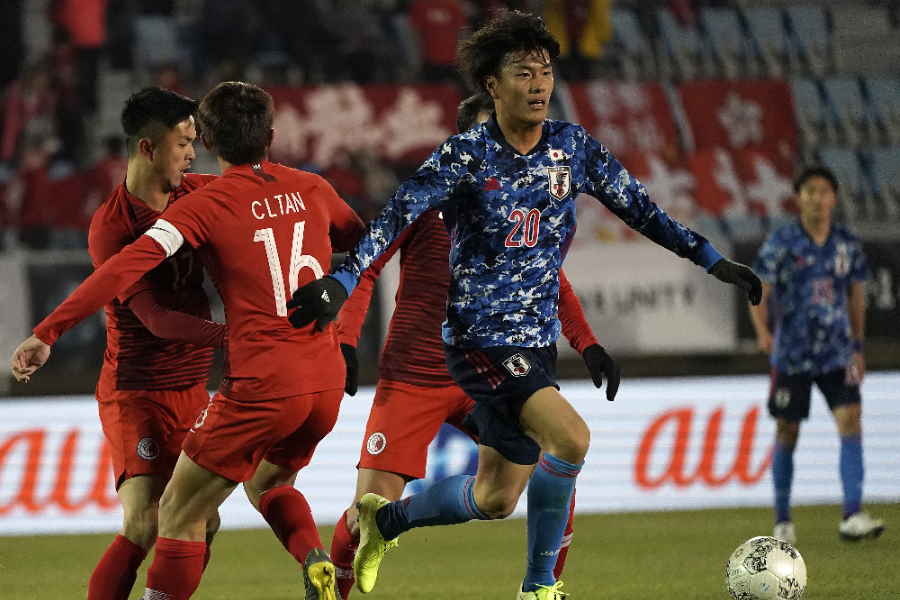 香港戦でハットトリックを決めた日本代表FW小川航基【写真：Getty Images】