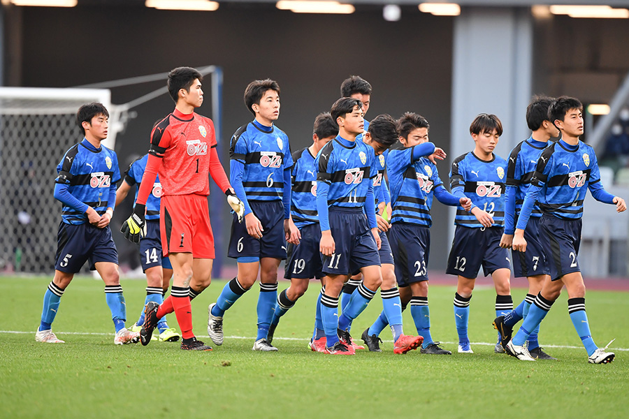 選手権準優勝の大津高校の選手たちにメッセージが多く届いた【写真：小林 靖】