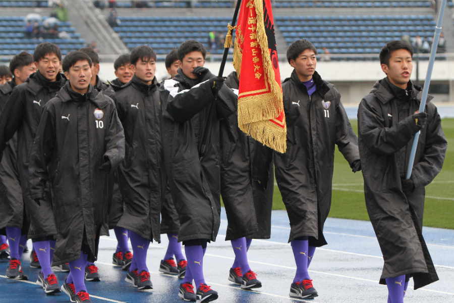 富山第一の選手たち(写真は入場行進時のものです)【写真:Football ZONE web】