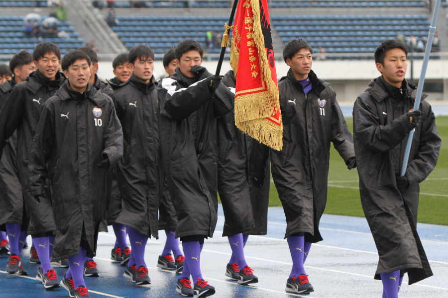 富山第一の選手たち（写真は入場行進時のものです）【写真：Football ZONE web】