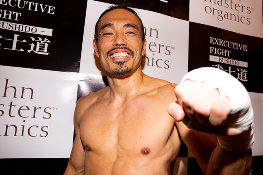 現在は格闘家として活躍【写真：本人提供】