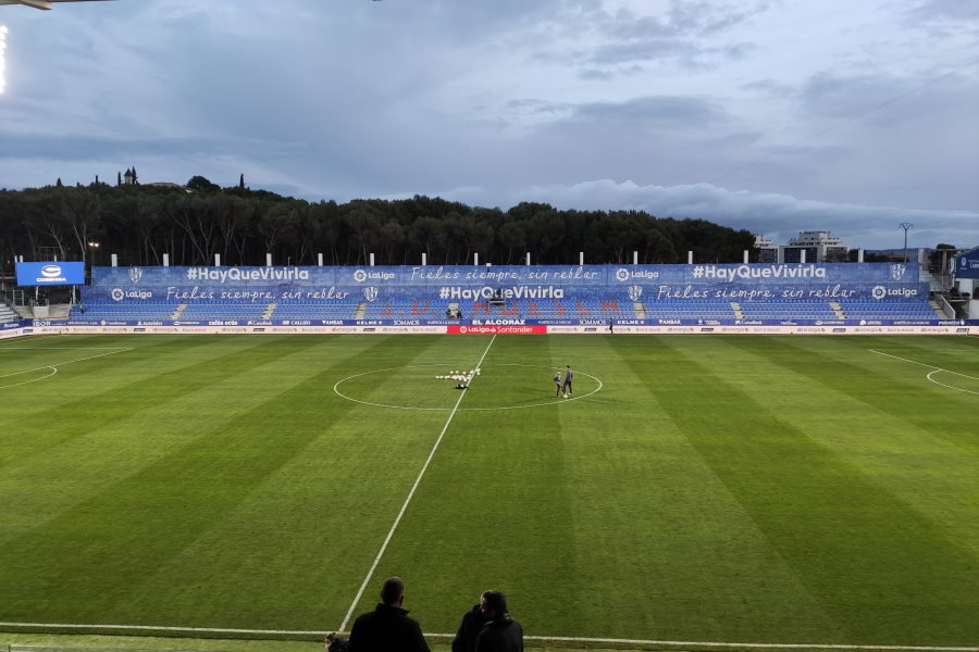 試合が行われたスタジアムの様子【写真：高橋智行】