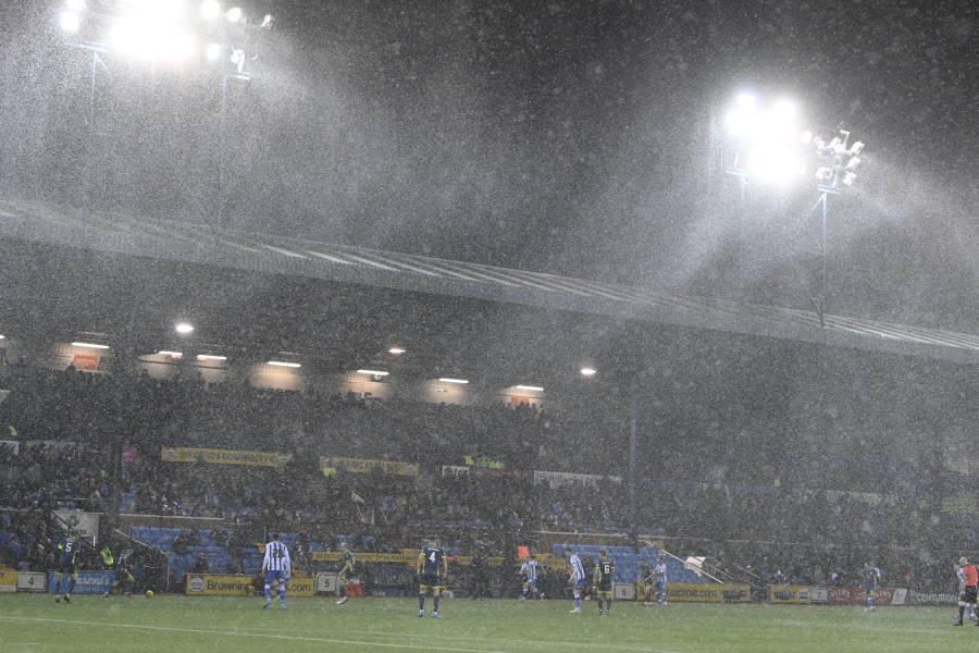 「水溜まり」サッカーが話題(写真はイメージです)【写真:Getty Images】