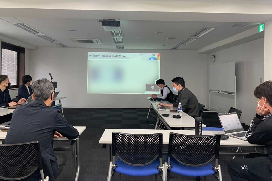 3月下旬、各担当がマリノス本社へ集まり、現状の擦り合わせを実施【写真提供:横浜F・マリノス】