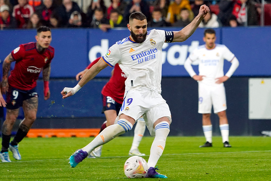 オサスナ戦で2度のPK失敗となったFWカリム・ベンゼマ【写真：ロイター】