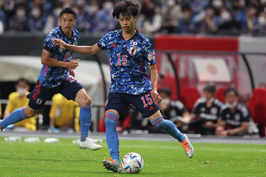 チームの3点目を決めたMF三笘薫【写真：高橋 学】