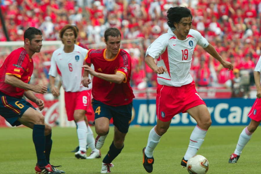 日韓W杯では歴史的勝利を挙げた韓国代表だが…【写真：Getty Images】