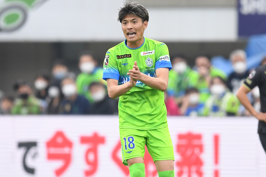 湘南で活躍するFW町野修斗【写真：Getty Images】