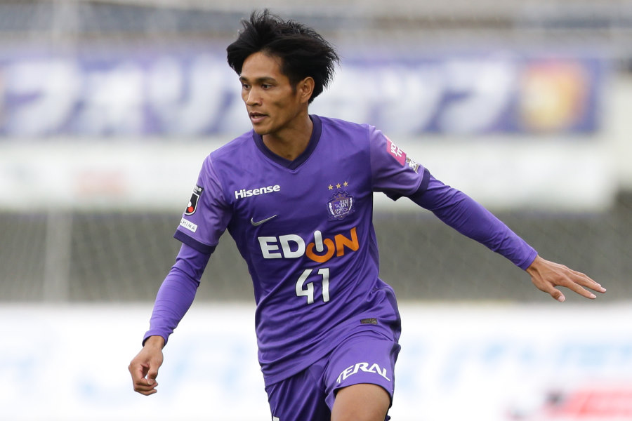 広島mf長沼洋一が鳥栖へ完全移籍 結果が出せないまま クラブを離れるのは悔しい フットボールゾーン