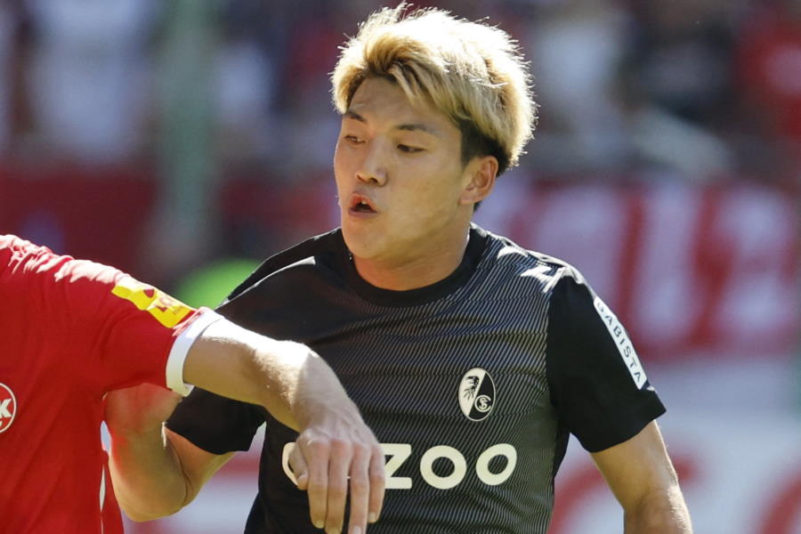 フライブルクMF堂安律がFKで得点【写真:ロイター】