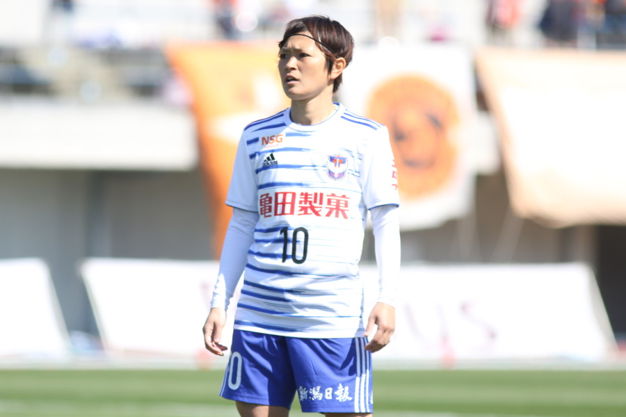 上尾野辺めぐみ【写真：Football ZONE web】