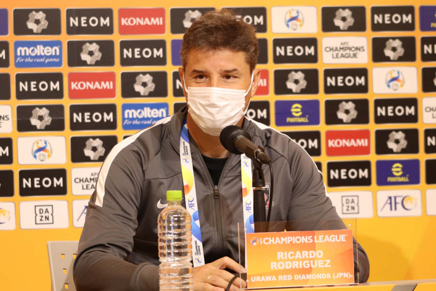 浦和を率いるリカルド・ロドリゲス監督【写真:FOOTBALL ZONE編集部】
