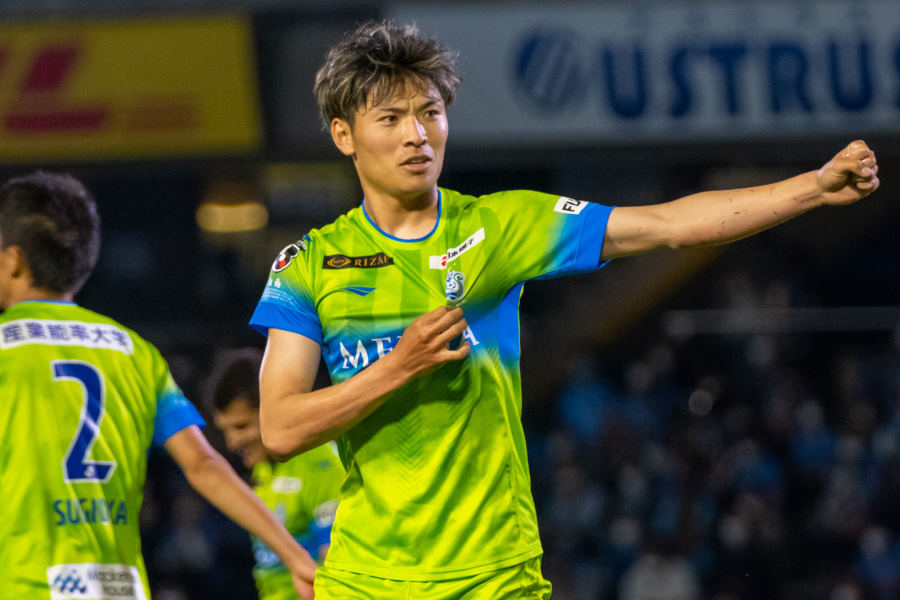 湘南FW町野修斗【写真：🄫SHONAN BELLMARE】