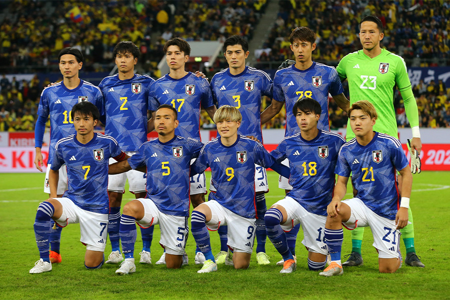 9月の欧州遠征を終えた日本代表【写真：ロイター】