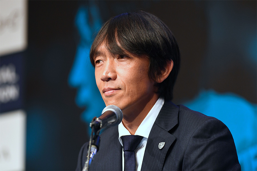 かつて日本代表の10番を背負った中村俊輔【写真:徳原隆元】