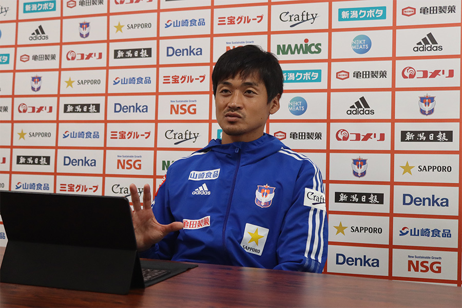 千葉は森保監督を「人一倍熱いものを秘めている」と話す【写真提供：アルビレックス新潟】