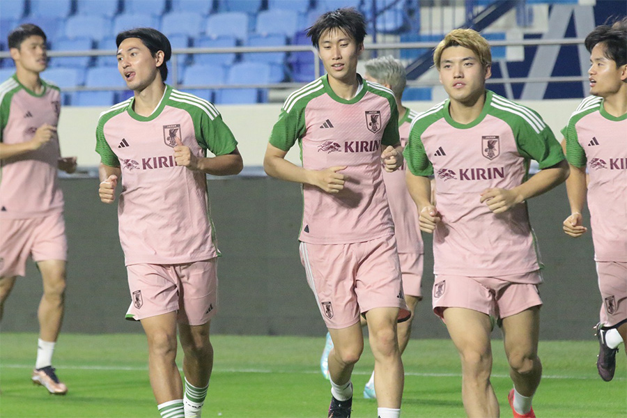 日本代表 カナダ戦のドバイ開催が 合理的 な訳 W杯開催地から一時離脱 シンプルに親善試合を組みやすい場所 フットボールゾーン 日本代表 カナダ戦のドバイ開催が 合理的 な訳 W杯開催地から一時離脱 シンプルに親善試合を組みやすい場所 フットボールゾーン