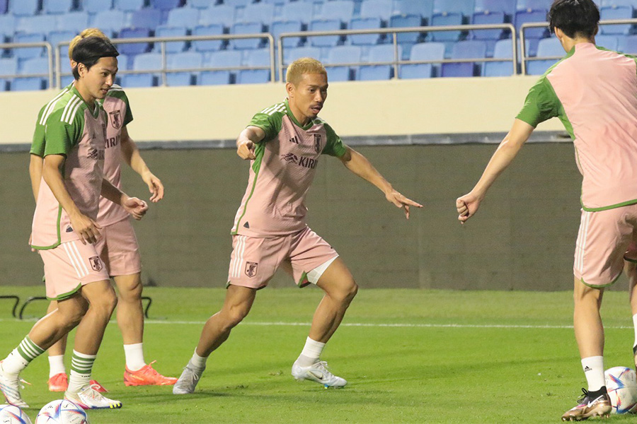 ドバイは「シンプルに親善試合を組みやすい場所」【写真：FOOTBALL ZONE編集部】