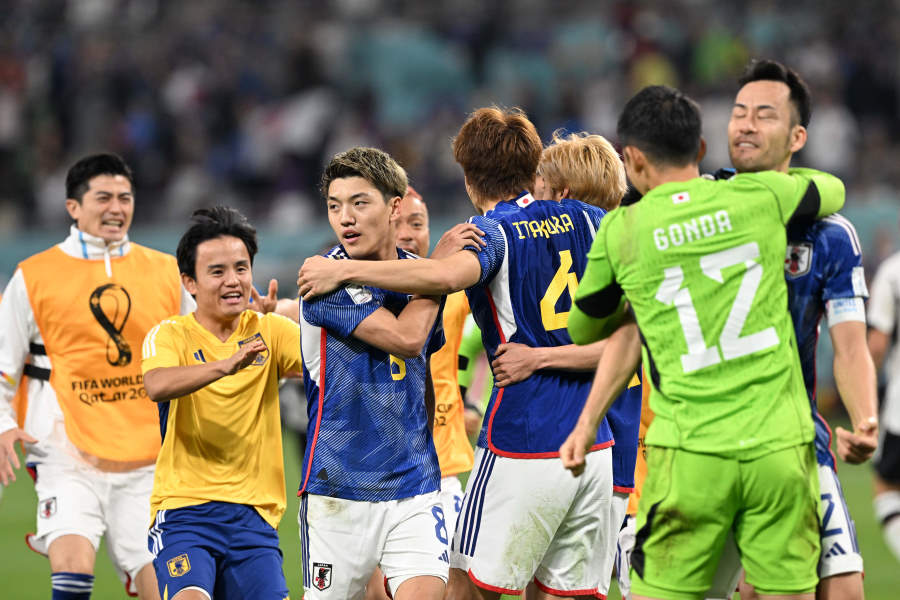 2-1で逆転勝利を飾った日本に米紙も注目【写真：ロイター】
