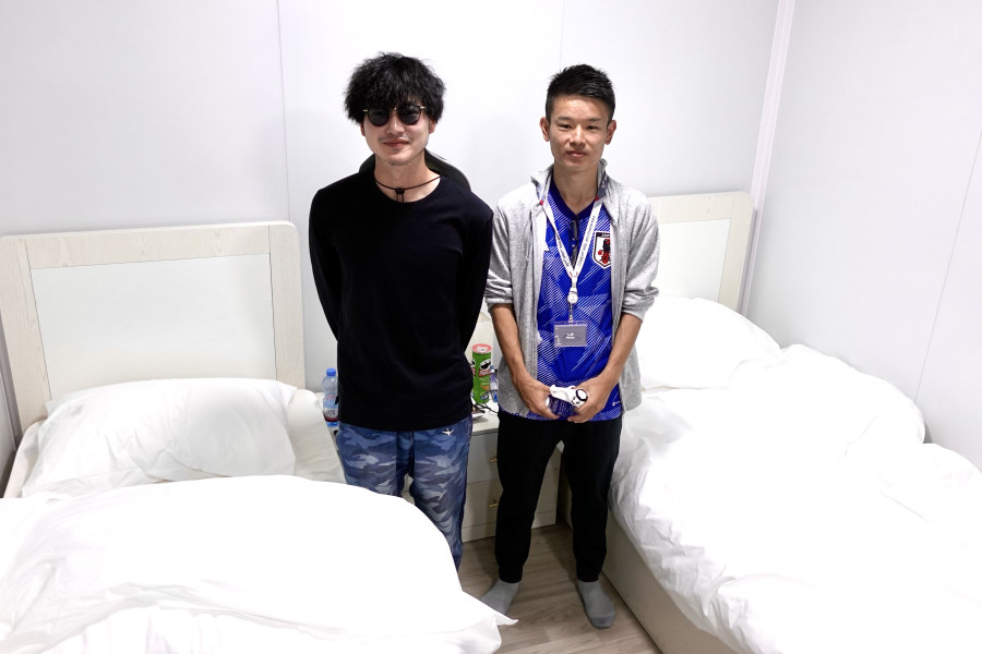 松崎重樹さん（写真右）と杉中俊太郎さん（写真左）【写真：森 雅史】