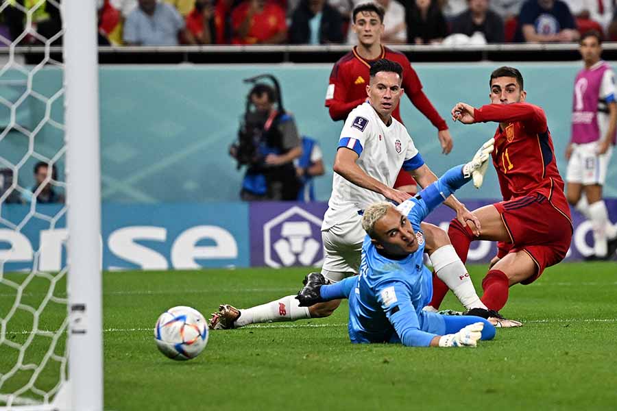 スペインは大量7得点【写真:ロイター】