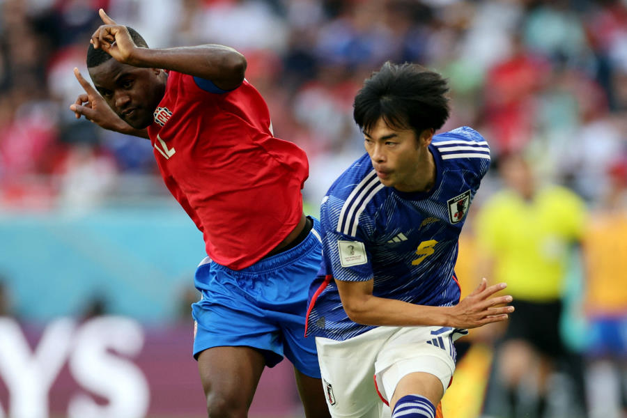 チャンスを作ったMF三笘薫【写真:ロイター】