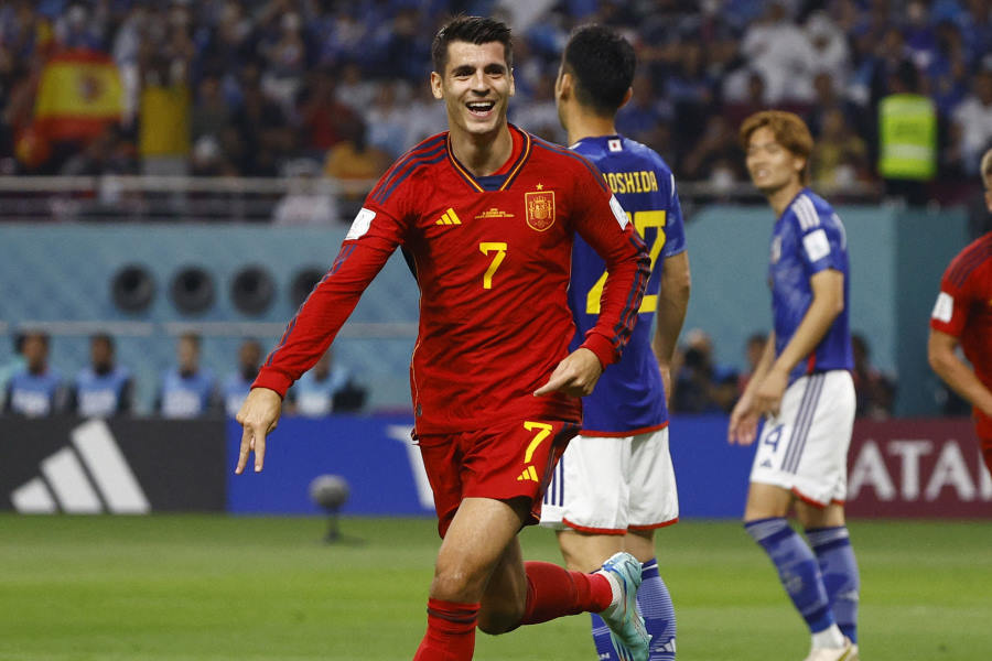 本田圭佑が失点を悔やんだ【写真:ロイター】