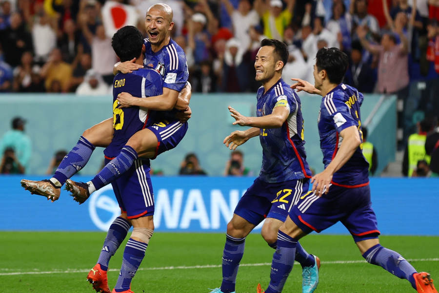 日本は1-0で折り返し【写真:ロイター】