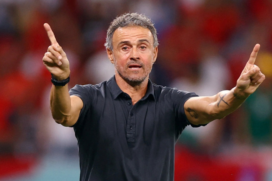 スペインを率いるルイス・エンリケ監督【写真：ロイター】