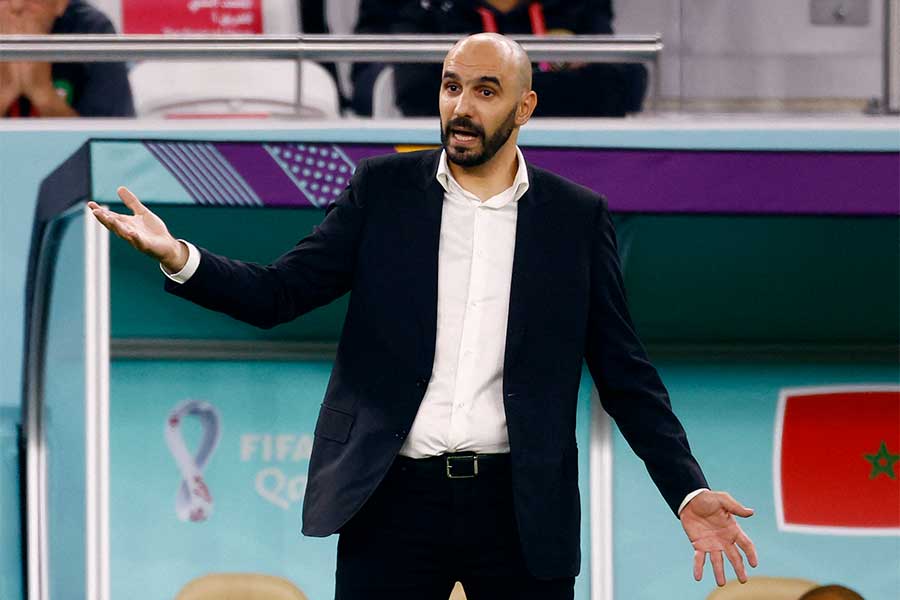 英メディアがワリド・レグラギ監督の学びの姿勢に注目【写真：ロイター】